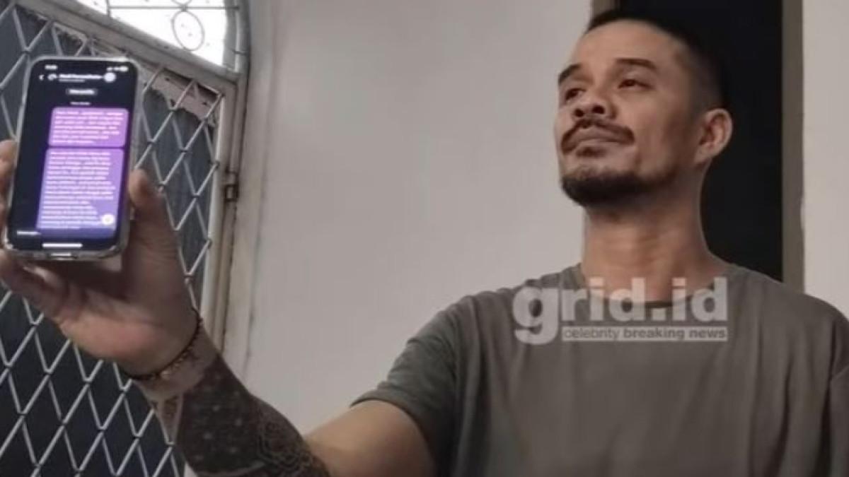 PENGAKUAN ROBY TREMONTI - Roby Tremonti bocorkan isi DM-nya kepada Hesti Purwadinata. Ia menegaskan tidak mengancam.