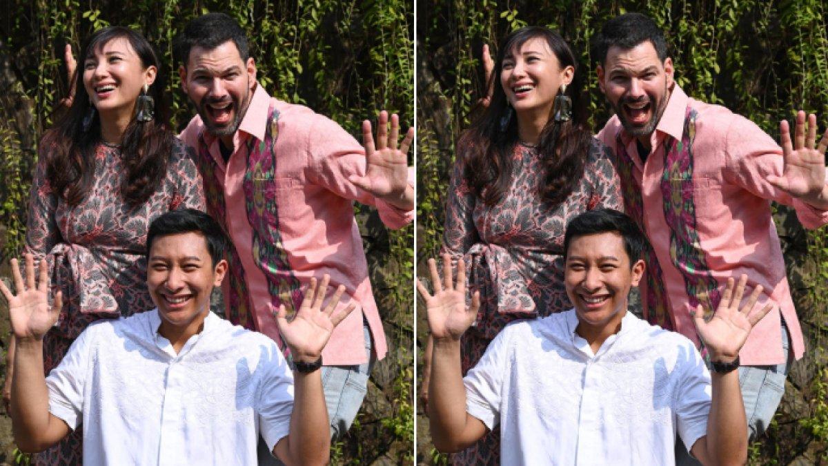 Potret akrab Darma Mangkuluhur dan Bobby Tonelli kekasih Tata Cahyani