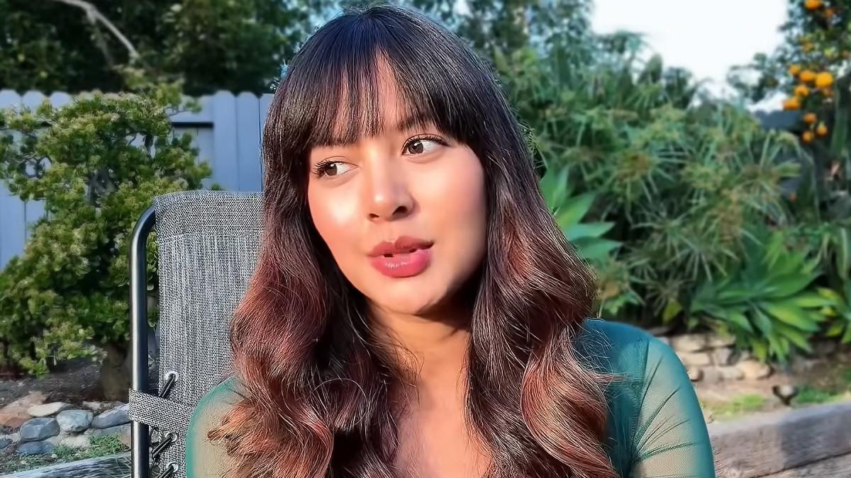 VIRAL BROKEN STRINGS - Aurelie ungkap proses terbuatnya Broken Strings melalui video YouTube Mrs Aurelie