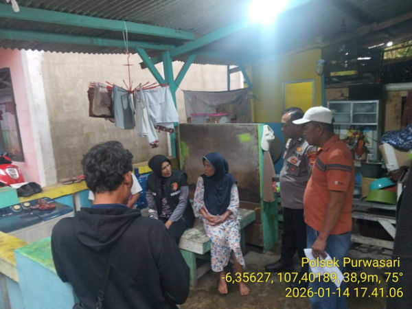 Seorang siswi SD berinisial GA asal Desa Cengkong, Kecamatan Purwasari, Karawang dikabarkan hilang sampai dilaporkan ke polisi, ternyata ngumpet di lemari. dok  Foto: Dok. Istimewa