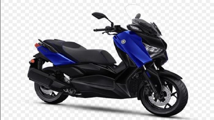 Yamaha XMAX Metallic Blue.
