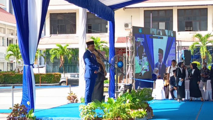 Pemerintah Provinso Sulteng lantik pejabat Eselon III di halaman Gedung Pogombo pada Kamis (15/1/2026) sekitar pukul 13.45 Wita.