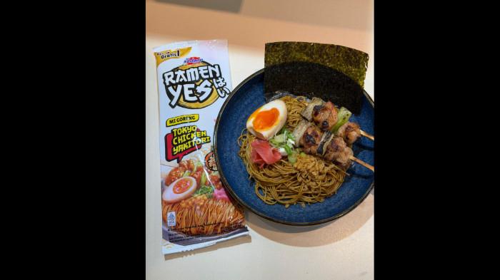 Produk Mie Sedaap Ramen YES varian Tokyo Chicken Yakitori.