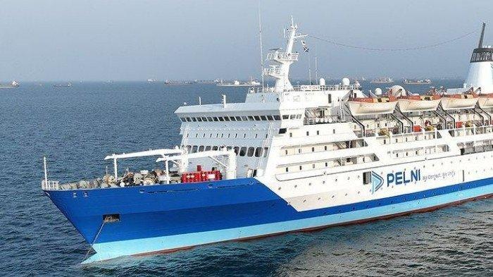 ILUSTRASI KAPAL PELNI - Tangkapan layar dari akun Facebook @Pelni162, Jumat (14/6/2024) memperlihatkan sebuah kapal Pelni berlayar di lautan membawa penumpang.