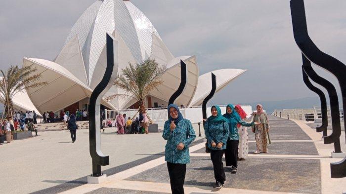 foto 2- masjid al kamil