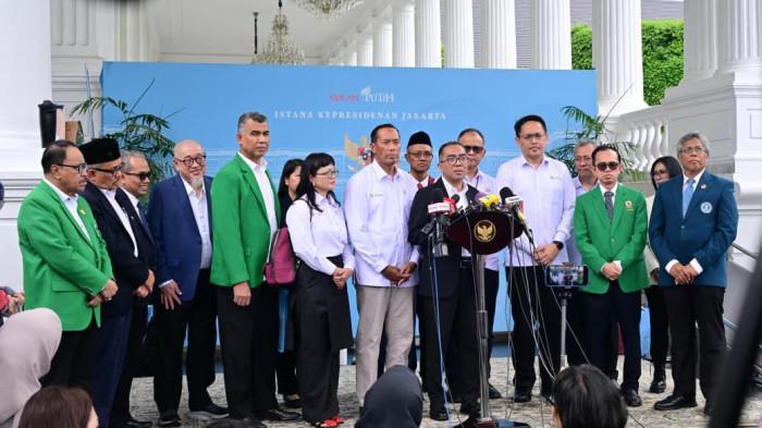 Taklimat Presiden - Rektor Universitas Muslim Indonesia (UMI), Prof. Dr. H. Hambali Thalib, S.H., M.H., menghadiri Taklimat Awal Tahun Presiden Republik Indonesia yang dipimpin langsung oleh Presiden RI, Prabowo Subianto, Kamis (15/1/2026), di Istana Negara, Jakarta Pusat.