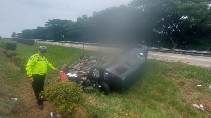 KECELAKAAN - Kecelakaan lalu lintas terjadi di ruas Tol Cipali KM 168 B wilayah Majalengka, Minggu (18/1/2026) sekitar pukul 13.00 WIB