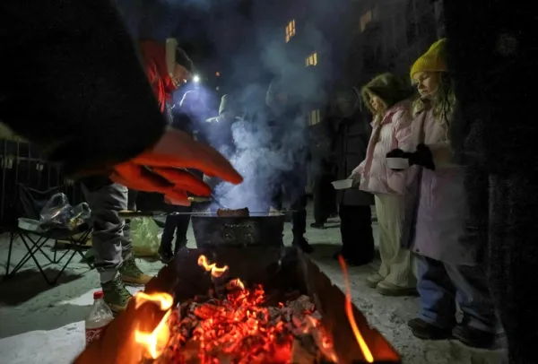 Tin tức thế giới 19-1: Tình hình Kiev 'rất khó khăn'; Đan Mạch đánh giá NATO gặp nguy hiểm - Ảnh 1.