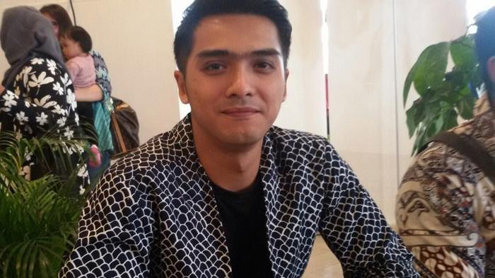 Ricky Harun ketika ditemui di kawasan Kebon Sirih, Jakarta Pusat, Jumat (05/02/2016), dalam acara syukuran film Demi Cinta