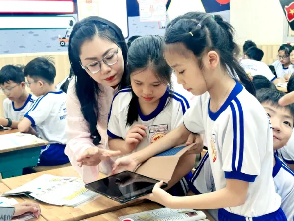 Phụ huynh thắc mắc website tuyển sinh chưa có thông tin, Sở GD-ĐT TP.HCM nói gì? - Ảnh 1.