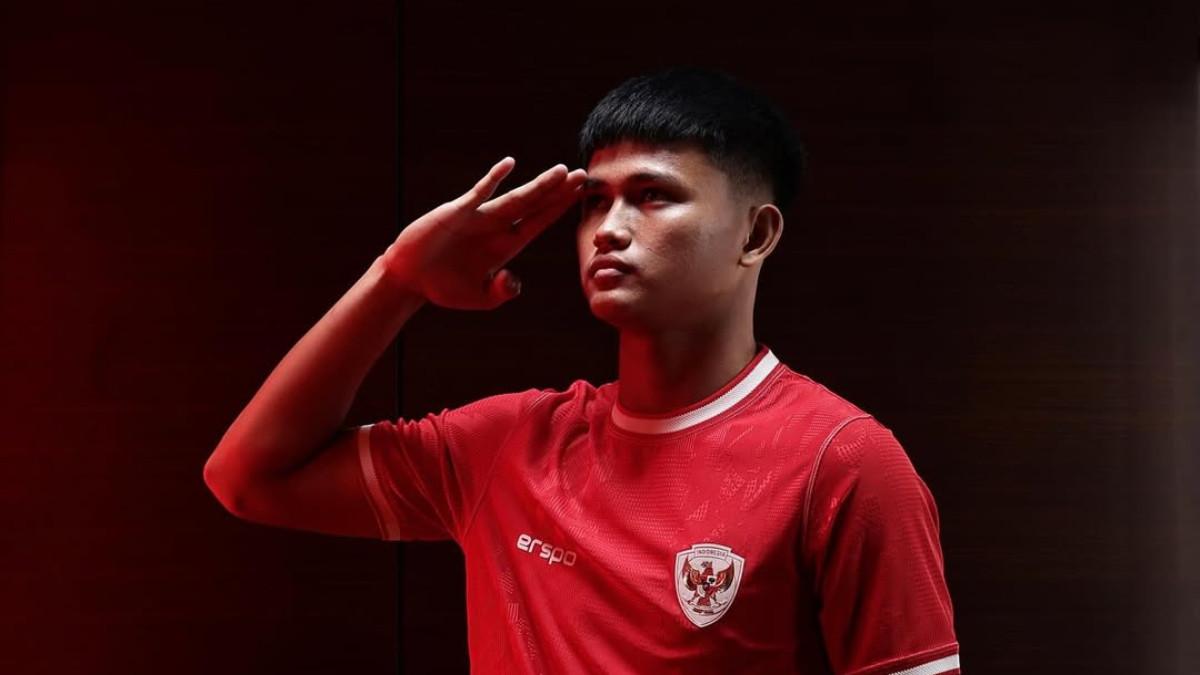PROFIL PEMAIN - Potret Hokky Caraka saat mengenakan jersey Timnas Indonesia yang diunggah dalam akun Instagramnya (5/4/2024).