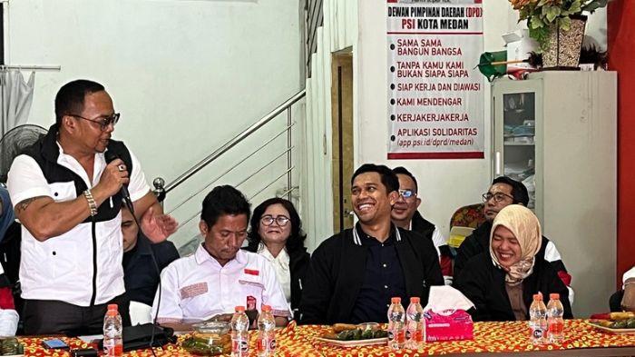 Ketua DPD PSI Kota Medan, Renville saat memberikan sambutan