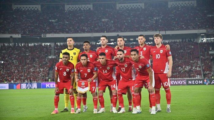 KUALIFIKASI PIALA DUNIA 2026 - Pemain Timnas Indonesia berpose jelang laga melawan China. Partai Grup C Kualifikasi Piala Dunia 2026 zona Asia antara Timnas Indonesia vs China digelar di Stadion Utama Gelora Bung Karno pada Kamis (5/6/2025).