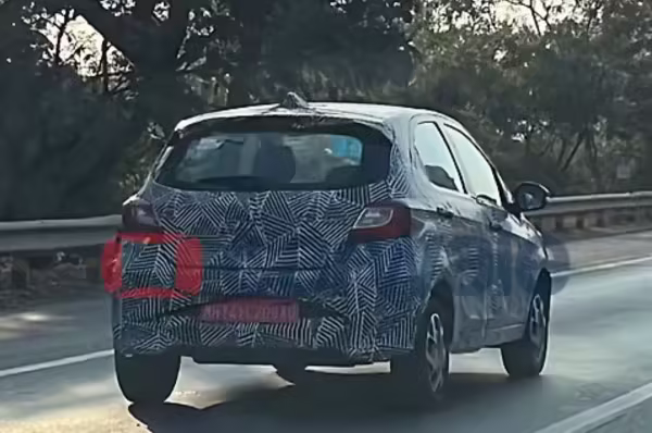 2026 Tata Tiago EV फेसलिफ्ट स्पाईड चाचणी - परिचय | ऑटोकार इंडिया