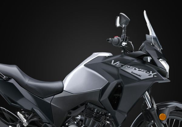 Kawasaki Versys®-X 300 | टूरिंग मोटरसायकल | स्पोर्टी आणि चपळ