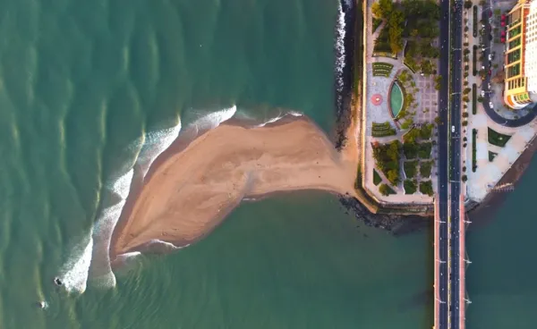 Nha Trang - Ảnh 2.