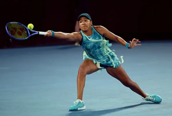 Naomi Osaka gây bão tại Giải Úc mở rộng 2026 với bộ trang phục độc lạ - Ảnh 3.