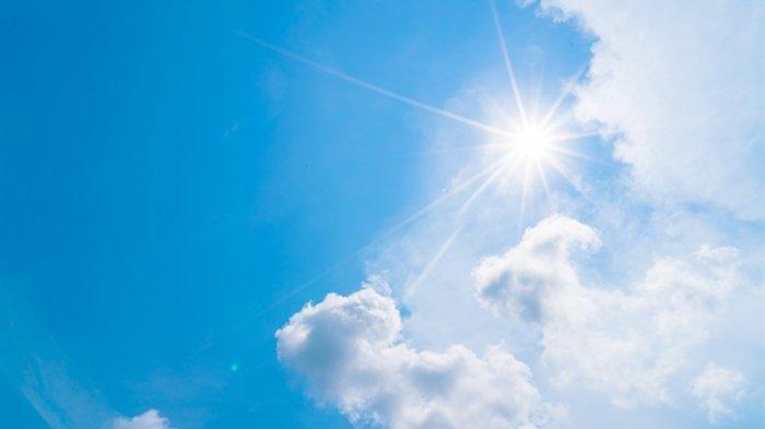 Ilustrasi prakiraan cuaca besok Rabu 21 Januari 2026. 