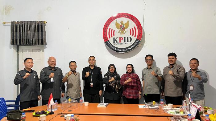 Bawaslu Sulteng melakukan audiensi dengan KPID Sulteng