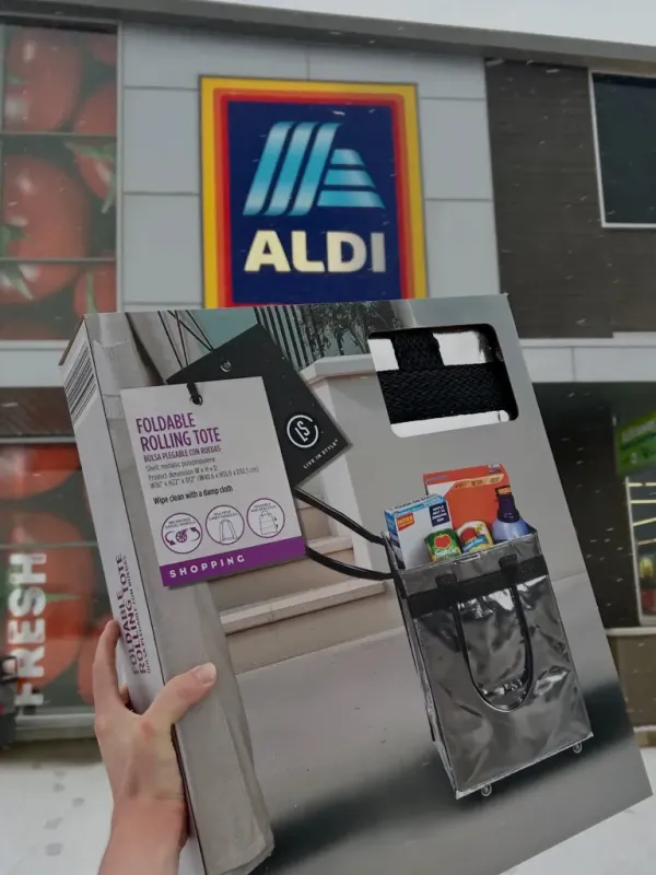 ALDI Hulken behind dupe.