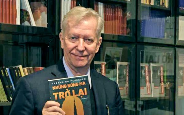 Đọc gì để hạnh phúc hơn? - Ảnh 8.