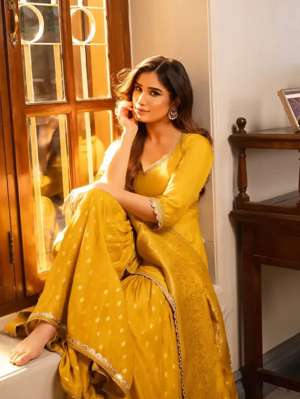 Wear these beautiful yellow suit designs on Basant Panchami