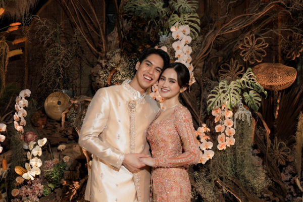 Acara tunangan El Rumi dan Syifa Hadju. Foto: Dok. Istimewa