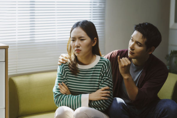 Dampak Emosional bagi Pasangan dan Cara Menghadapinya. Foto: Shutterstock