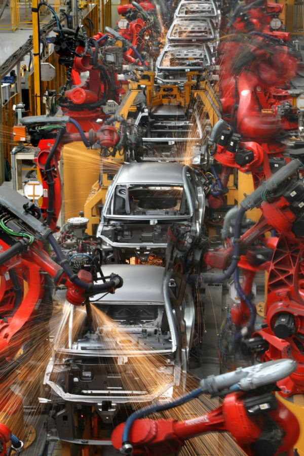 Fasilitas produksi Chery di Wuhu, Anhui, China yang menggunakan optimasi robotik. Foto: dok. Chery International