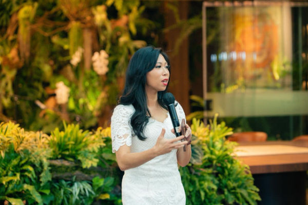 Direktur Utama InJourney Maya Watono memberikan pemaparan saat konferensi pers empat tahun InJourney di Jakarta, Senin (19/1/2026). Foto: InJourney