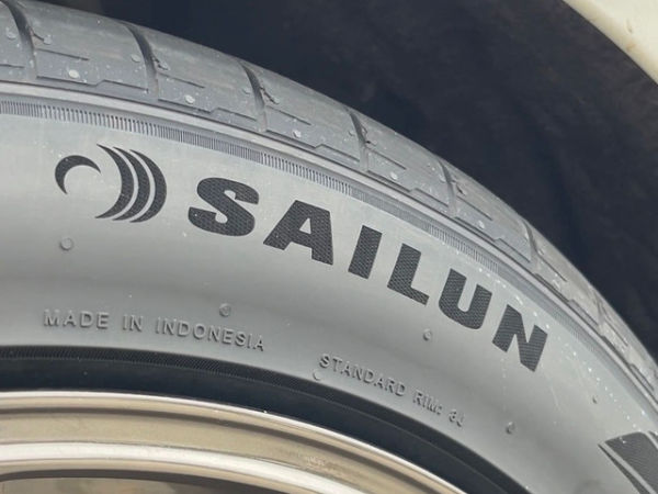 Sailun Driving Experience menuju Semarang, Sabtu (17/1/2025). Foto: Syahrul Ghiffari/kumparan