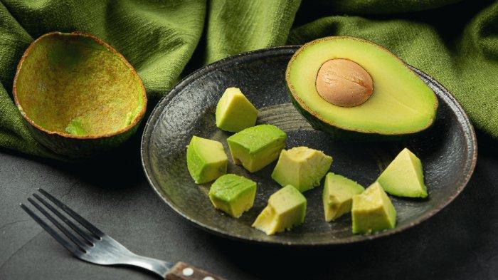 Ilustrasi alpukat, makanan tinggi serat yang bagus dikonsumsi oleh penderita diabetes