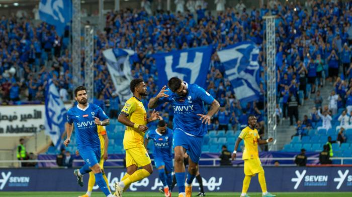 Selebrasi pemain Al Hilal, Aleksandar Mitrovic saat melawan Al Hazm di Liga Arab Saudi, Sabtu (11/5/2024) malam WIB.