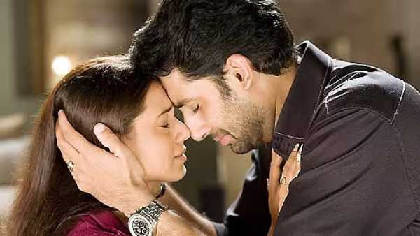 या चित्रपटात मूळ वास्तवाबद्दल आणि अत्यंत भावनिक वास्तवाबद्दल बोललं गेलं होतं. अशा गोष्टी ज्यातून लोक जातात पण त्याबद्दल सहसा बोलत नाहीत. तो अनुभव खूपच अशांत करणारा होता असं करण पुढे म्हणाला. 