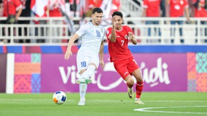 Aksi penyerang Timnas Indonesia, Marselino Ferdinan saat melawan Uzbekistan pada babak semifinal Piala Asia U23 2024, Senin (29/4/2024) malam WIB.