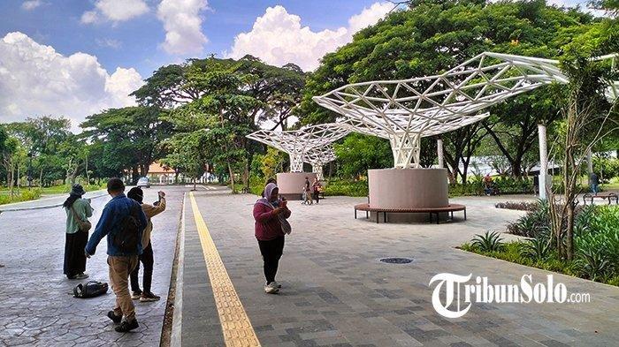 Suasana Taman Balekambang pasca revitalisasi.