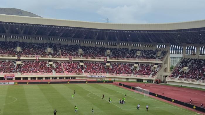 PERSIPURA: Babak pertama laga pekan ke-17 kompetisi Championship 2025/2026 antara Persipura Jayapura melawan PSS Sleman di Stadion Lukas Enembe, Kabupaten Jayapura, Sabtu (24/1/2026) sore, FOTO Yulianus Magai Tribun Papua