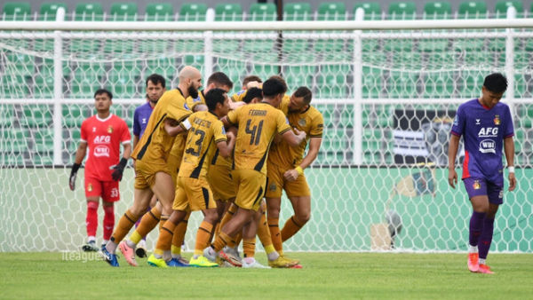 Bhayangkara FC saat melawan Persik di Super League 2025/26. Foto: ILeague
