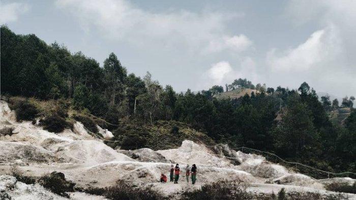 Kawah Karaha Bodas, salah satu tempat wisata Tasikmalaya.(instagram.com/survipeh)