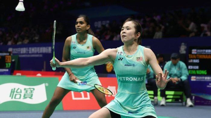 PEARLY/THINAAH - Ganda putri Malaysia, Pearly Tan/Thinaah Muralitharan saat bertanding di Badminton Asia Championships 2025 babak 32 besar pada 9 April 2025 di Ningbo Olympic, China. (Foto: Badminton Asia)