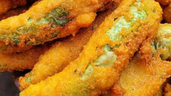 जर तुम्हालाही थंडीमध्ये घरी काहीतरी खास आणि झटपट बनवायचं असेल तर क्रिस्पी मिरची वडा हा उत्तम पर्याय ठरू शकतो. कमी साहित्य वापरून हा पदार्थ सहज घरी तयार करता येतो. चला तर मग जाणून घेऊया त्याची सोपी रेसिपी.