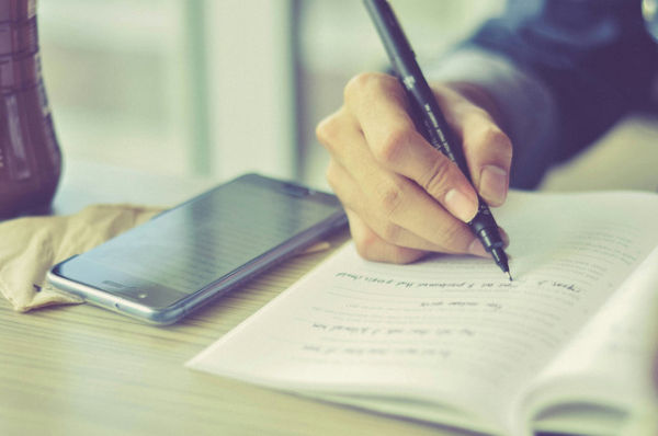 Ilustrasi Contoh Soal Tes Potensi Skolastik. Unsplash/Sarah ElizabethIlustrasi Contoh Soal Tes Potensi Skolastik. Unsplash/Sarah Elizabeth