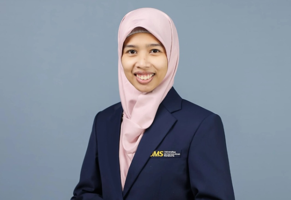 Koordinator Bidang Reputasi Global Direktorat Reputasi, Kemitraan, dan Urusan Internasional UMS, Ayu Khoirotul Umaroh, S.KM., M.K.M.