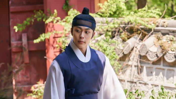 Potret Yoo Seon Ho dalam Drama Korea The Queen's of Umbrella