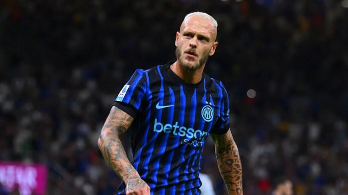 TAMPIL ON FIRE - Federico Dimarco tampil on fire bersama Inter Milan pada musim 2025/2026. Wingback asal Italia ini telah mengoleksi 6 gol dan 9 assist di semua kompetisi dalam 29 pertandingan, Kamis (29/1/2026). 