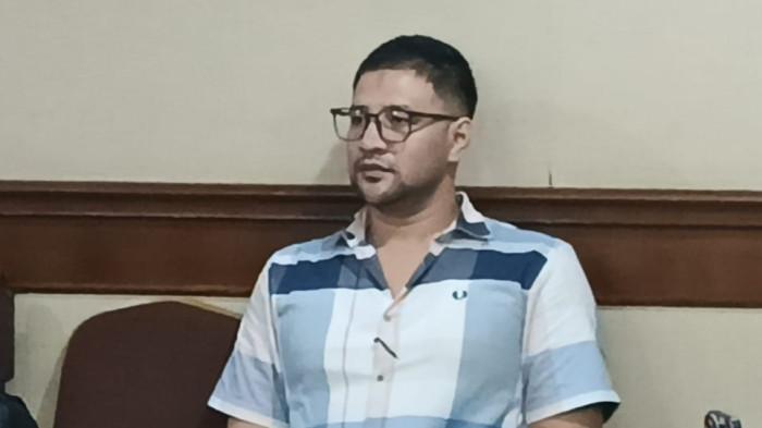 SIDANG KASUS NARKOBA - Ammar Zoni di Pengadilan Negeri Jakarta Pusat, Kamis (22/1/2026). Ia menunggu sidang lanjutan kasus peredaran narkoba di PN Jakarta Pusat, Kamis (22/1/2026).