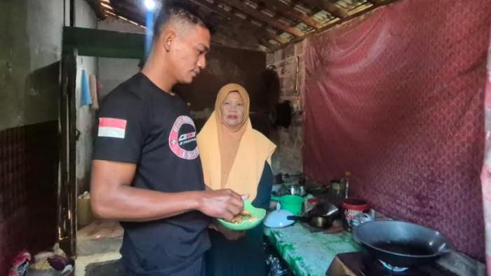 Pasutri beda usia 30 tahun Sisri dan Ahmad ponorogo