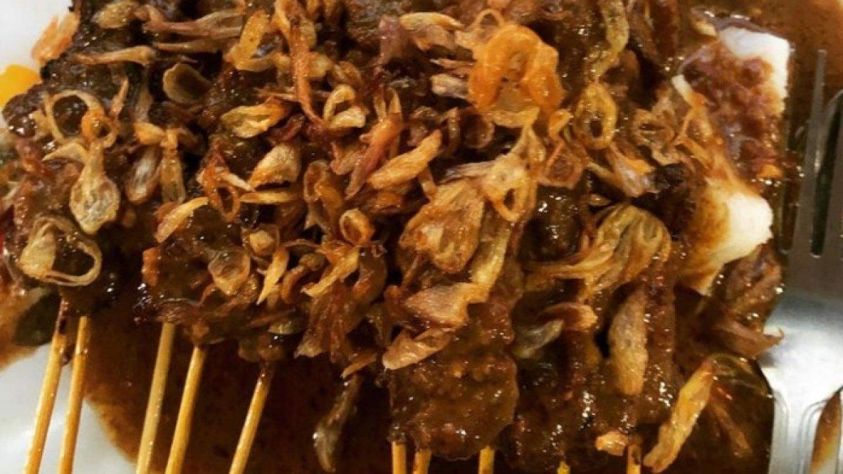 Sate Memeng, rekomendasi kuliner malam di Medan.