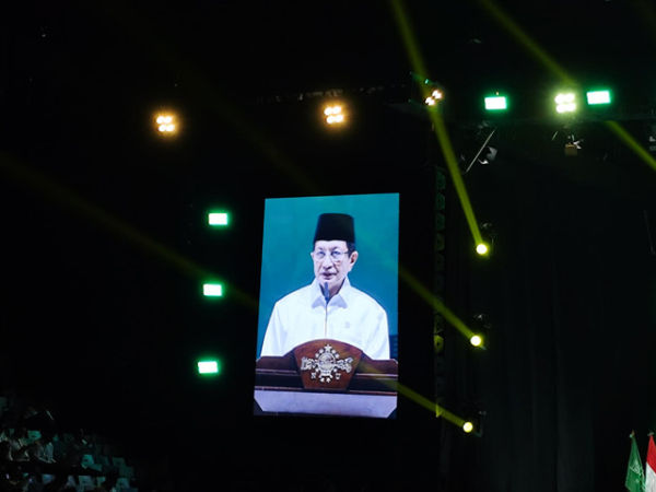 Menteri Agama (Menag) Nasaruddin Umar saat berikan sambutan pada acara puncak Harlah ke-100 NU di Istora Senayan, Jakarta, pada Sabtu (31/1/2026). Foto: Luthfi Humam/kumparan