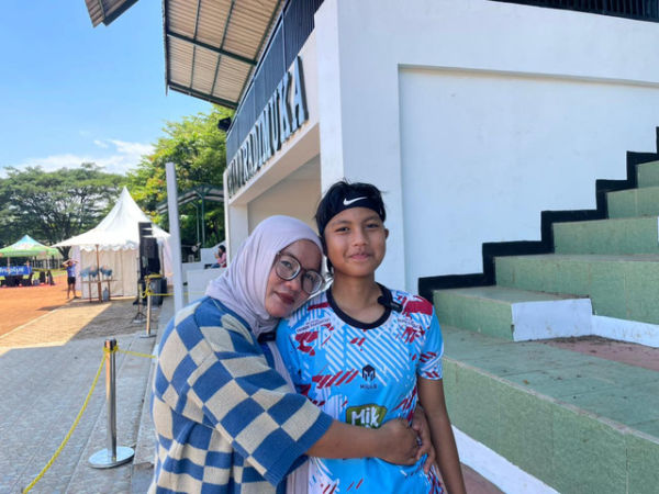 Riyanti Saffana Suryani, pemain SDN 129 RANCASAWO MARGASARI B U-12 di MilkLife Soccer Challenge Bandung 2025/26. Foto: Dok. MilkLife Soccer Challenge